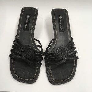 Etienne Aigner Black E-Heart 8.5M (0023)